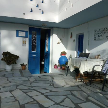 Agnes Rooms Kini Exterior photo