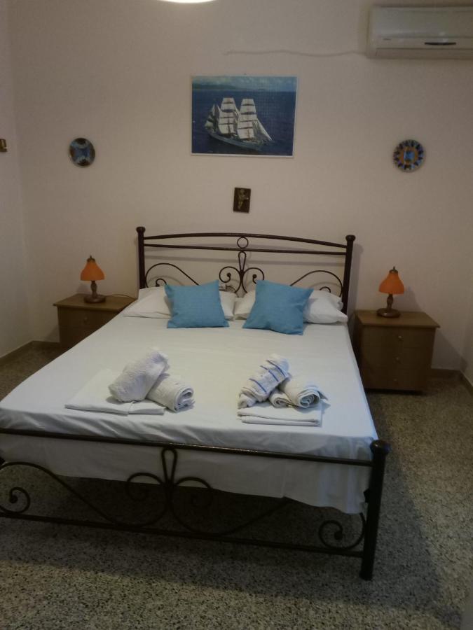 Agnes Rooms Kini Exterior photo