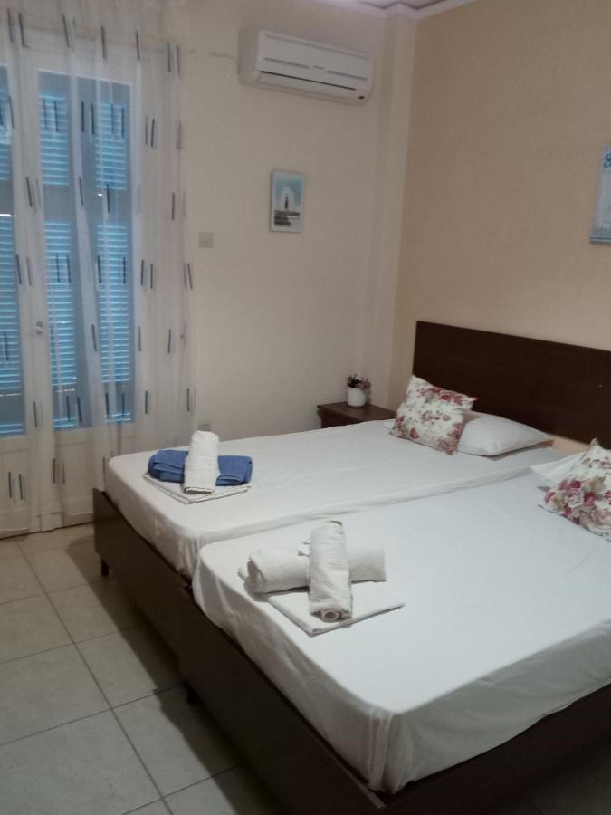 Agnes Rooms Kini Exterior photo